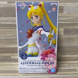 Bandai Sailor Moon Action Figure - Glitter & Glamours Super Sailor Moon II